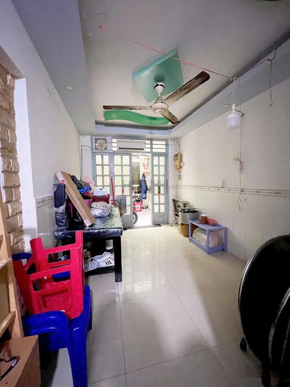 Chỉ 4 tỷ 5 mua được nhà 4 tầng tại bùi viện q.1 nhà chính chủ bán