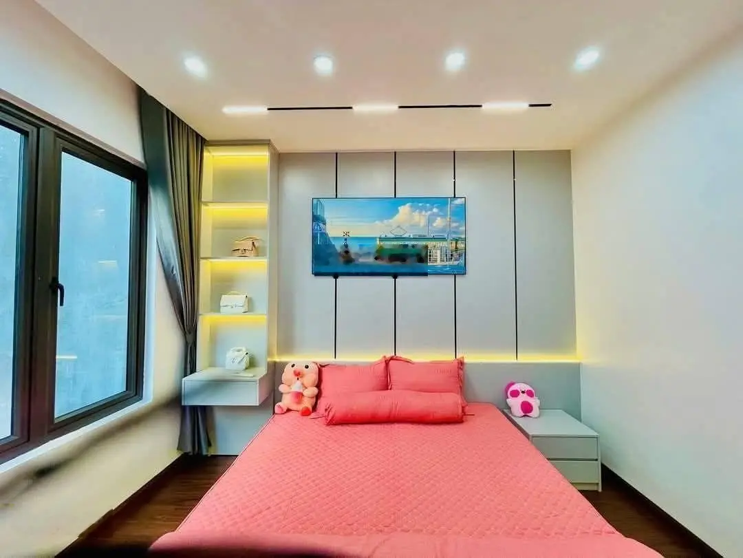 Nhà mới cực đẹp Phố Quang Tiến, Nam Từ Liêm. Diện Tích 36m2, 5 tầng, oto đỗ cổng, chỉ 20m ra phố.