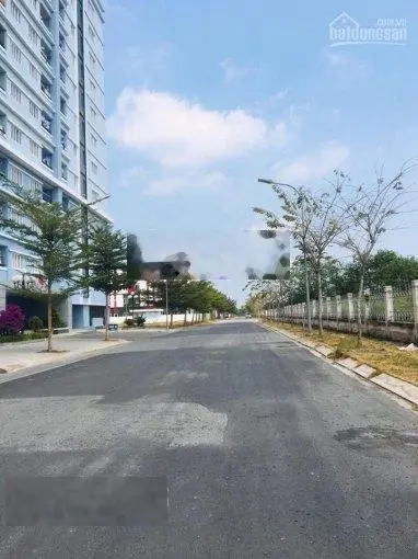 Bán 3.68 tỷ - 85m2 đất ở, KDC Phú Hữu, giáp sông, chính chủ, SH, đường lớn