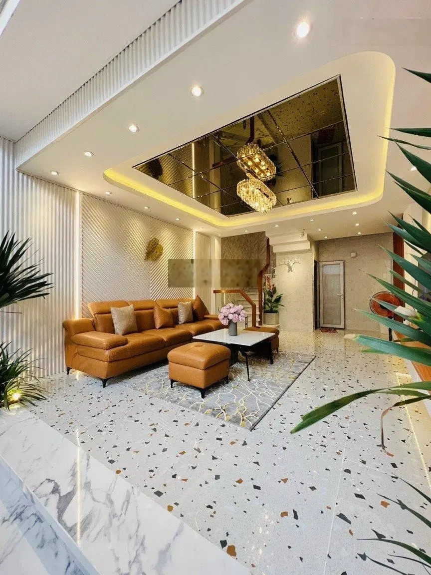 VIP bán nhà mặt tiền đường Hòa Hưng, Phường 12, Quận 10, DT: 6.5x15m, nhà cấp 4, giá 19 tỷ