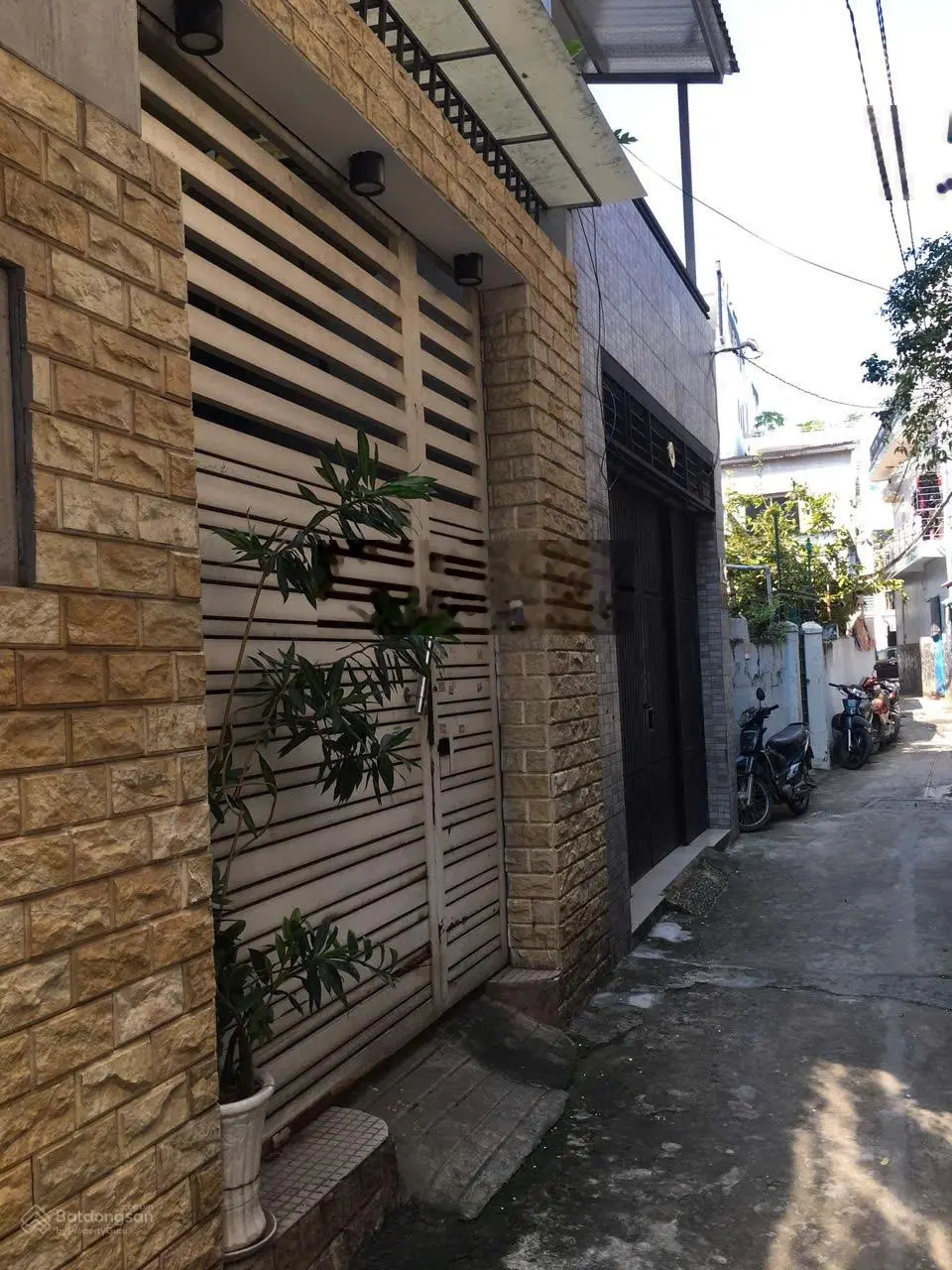 Hàng hiếm tại đường nguyễn văn công, 6,5 tỷ - 3 pn, 3 wc, 42m2 ( 4.4m x10m)