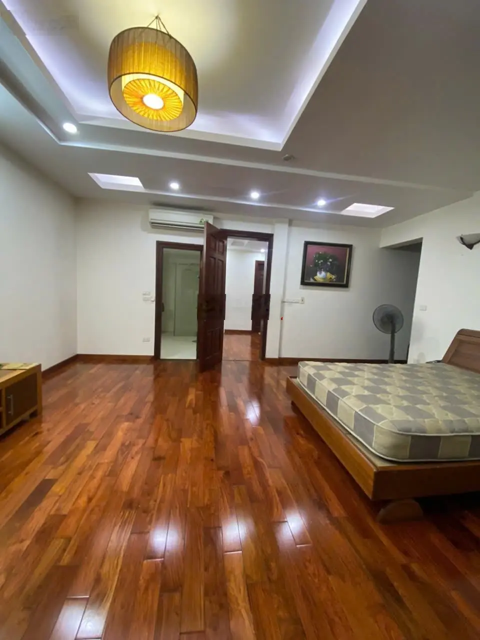 Bán biệt thự 190m2 full đồ giá 40 tỷ VND tại dự án Việt Hưng, Long Biên, Hà Nội