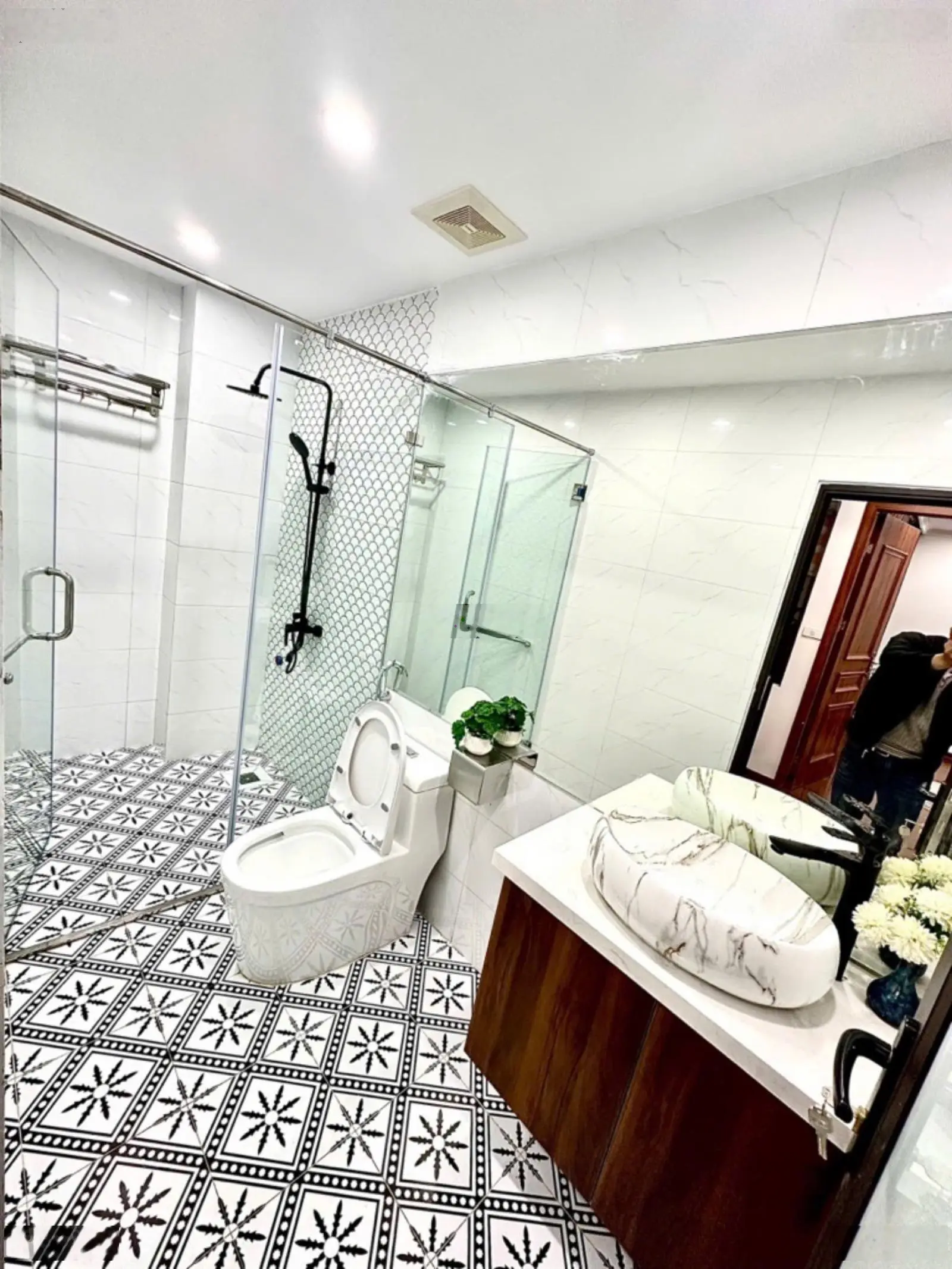 Phố VIP-Nội thất đẳng cấp-Bán nhà Đình Thôn 50m2x4T, mt 7m, dân trí, chủ ở có lộc bán để ra mặt phố