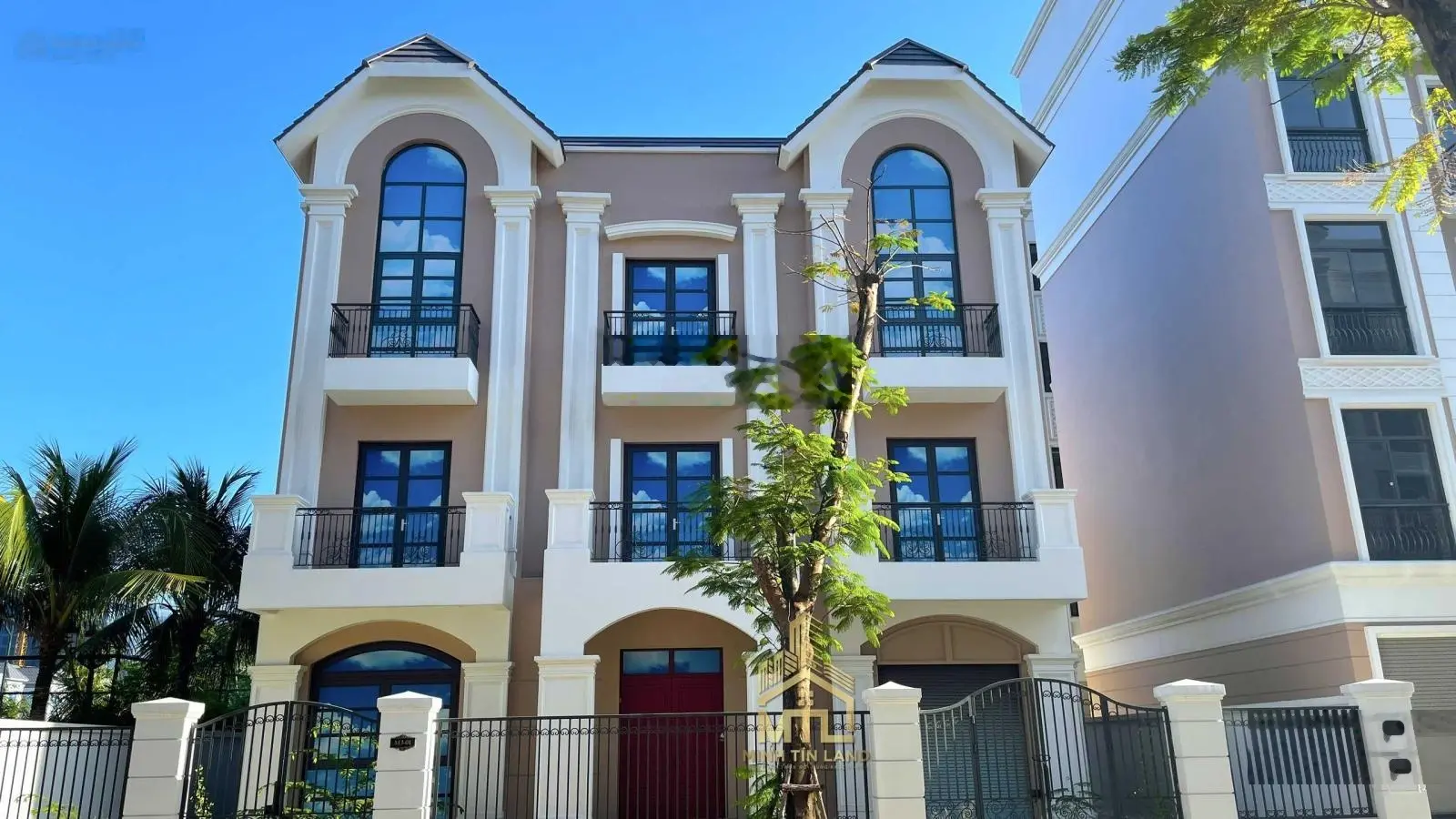 Bán nhà phố, biệt thự liền kề tại Vinhomes Grand Park. Liên hệ 0828/030/977 Thiện