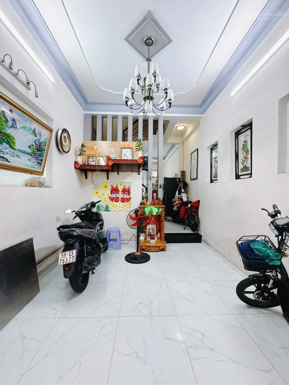 Q4 nhà MT hẻm 4m . 10m ra đường TTT . SHR 53m2 . 4 tầng BTCT . Chỉ 7.599 còn TL .