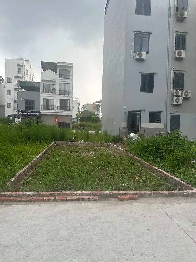 Hot nhất Ngọc Thụy - Long Biên - 30m ra hồ, tiện ích bạt ngàn, đường rộng thênh thang