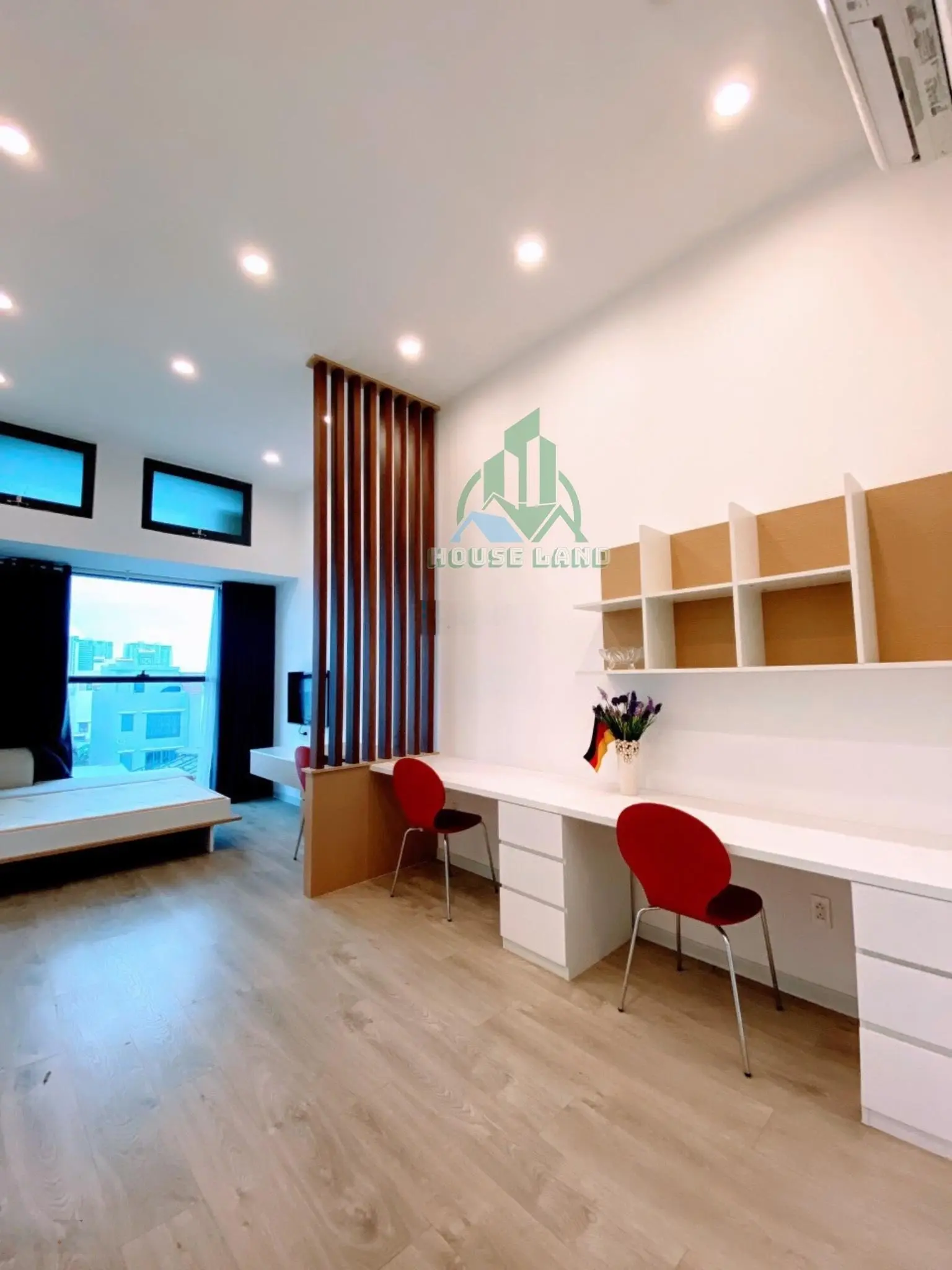 Bán căn hộ chung cư giá siêu hời chỉ 1,95 tỷ tại the sun avenue, 32m2