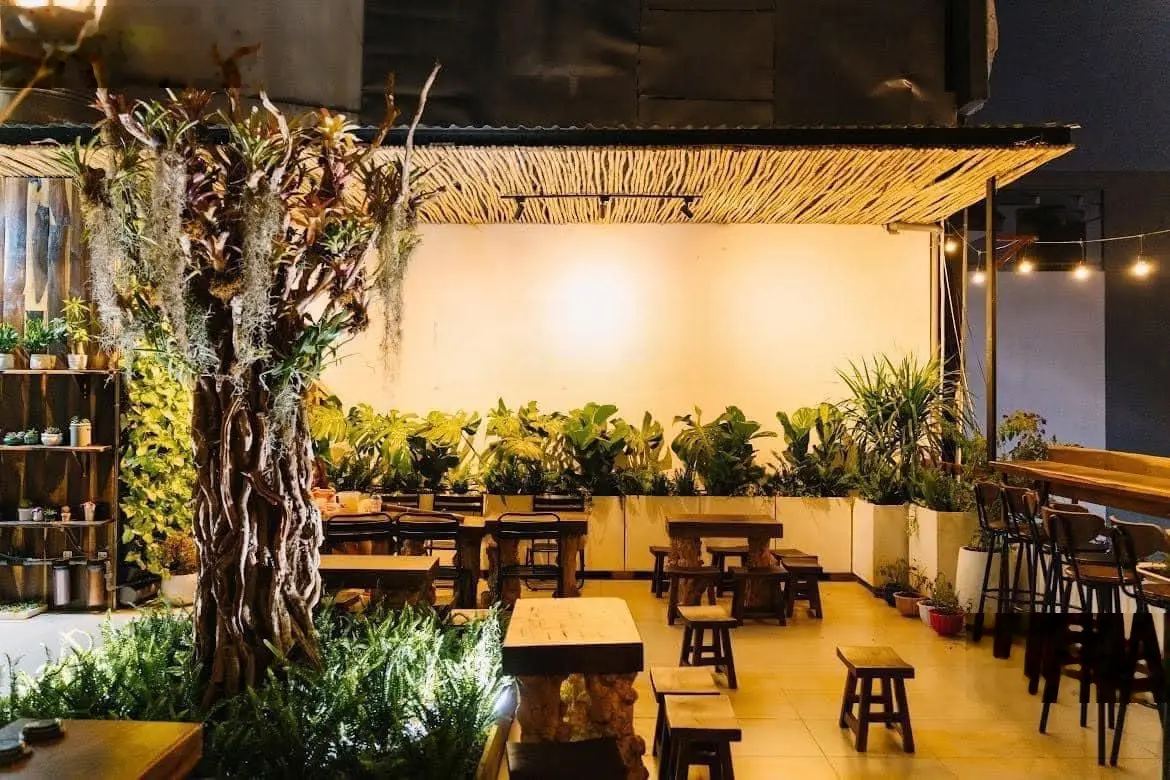 Bán nhà khu Tên Lửa, góc 2 MT đường Vành Đai Trong, P. Bình Trị Đông B, 8 x 20m, 2 tấm, giá 35 tỷ
