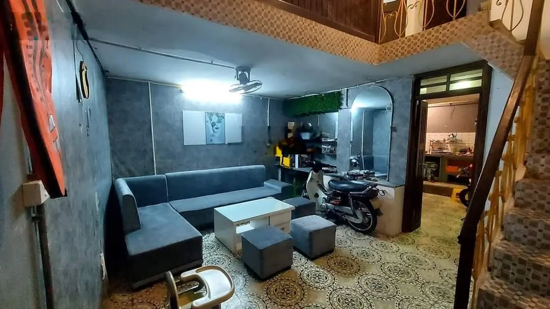Bán nhà mặt ngõ phố Thợ Nhuộm Quận Hoàn Kiếm Hà Nội DT 35m 4 tầng MT 4m giá 7,5 tỷ nhà vị trí đẹp