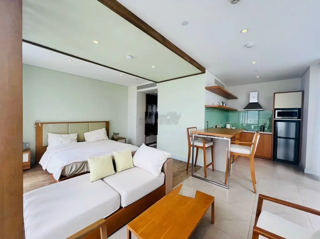 Cần bán căn góc Fusion, view Biển 65m2, giá hơn 4 tỉ có thương lượng,