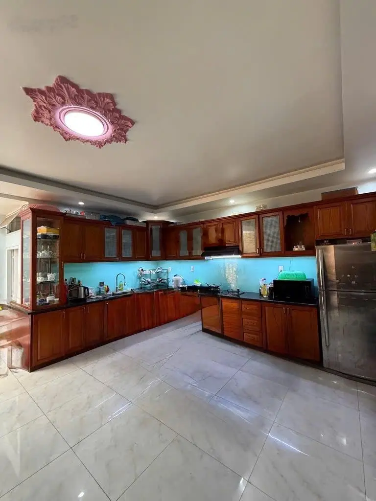 Nhà 4 tầng đường TRƯƠNG THỊ HOA (TTH07), phường TTH, Q12, dt 132m2 (7mx20m). Hẻm Ôtô Giá 10,7Tỷ