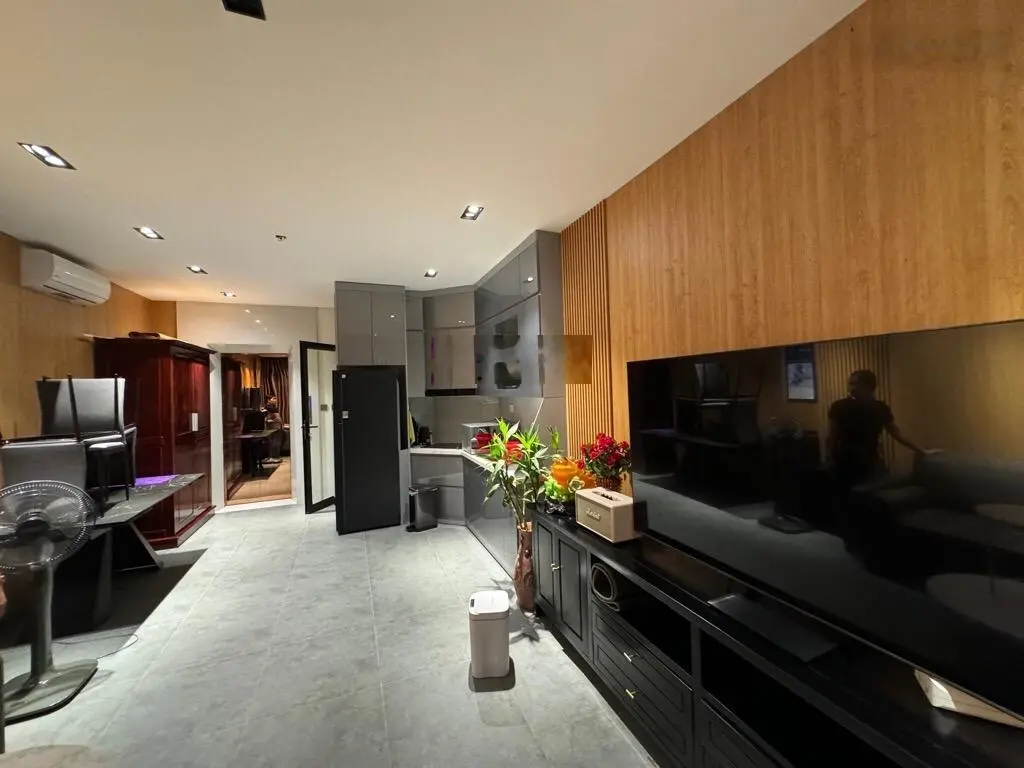 Siêu phẩm phố cổ Ngọc Lâm, Long Biên 38m2 X 5tầng 6.3 tỷ còn bớt - gần phố - tiện ích bạt ngàn