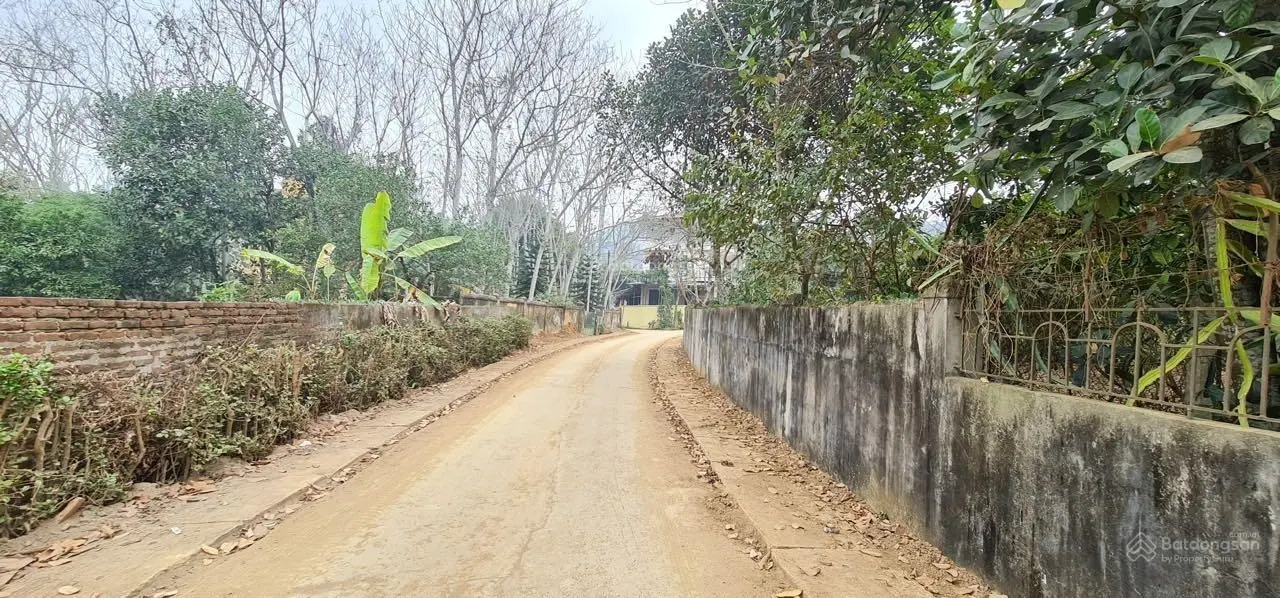 Cần bán 118,5m2 đất thổ cư 2 mặt tiền giá siêu rẻ tại TP Hòa Bình, Hòa Bình