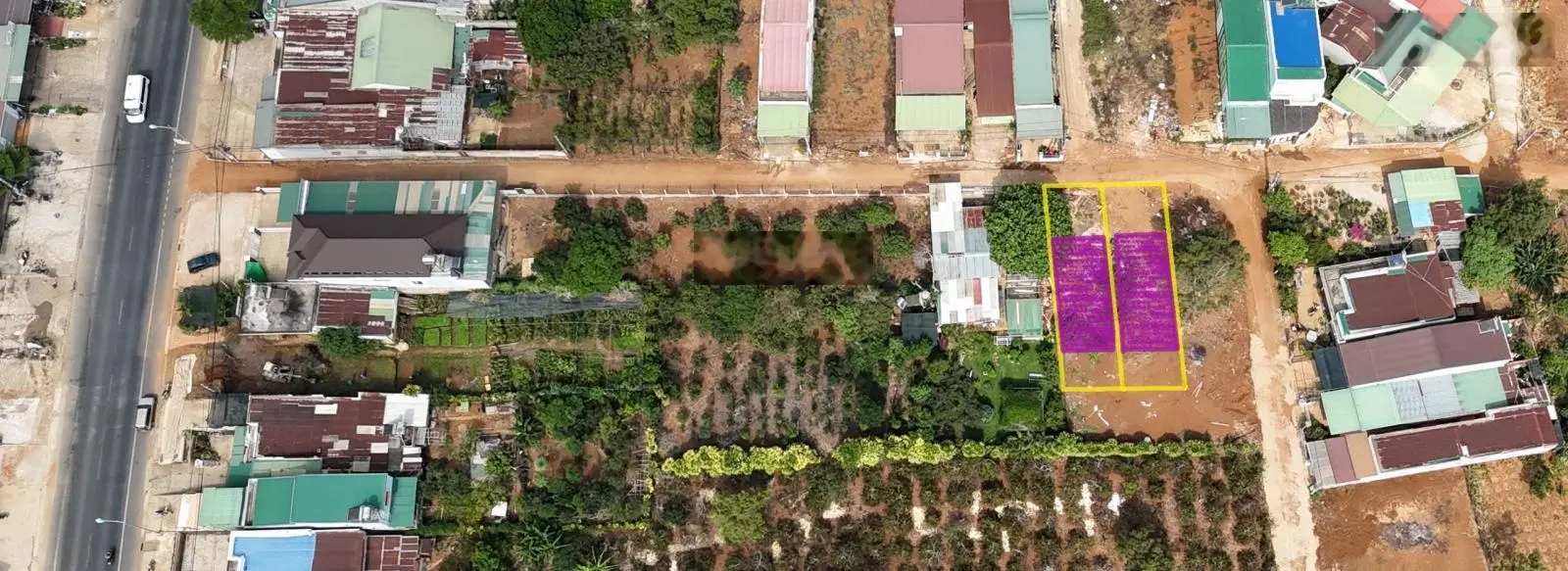 Bán đất thị trấn chính chủ 7x24m 75m2 TC