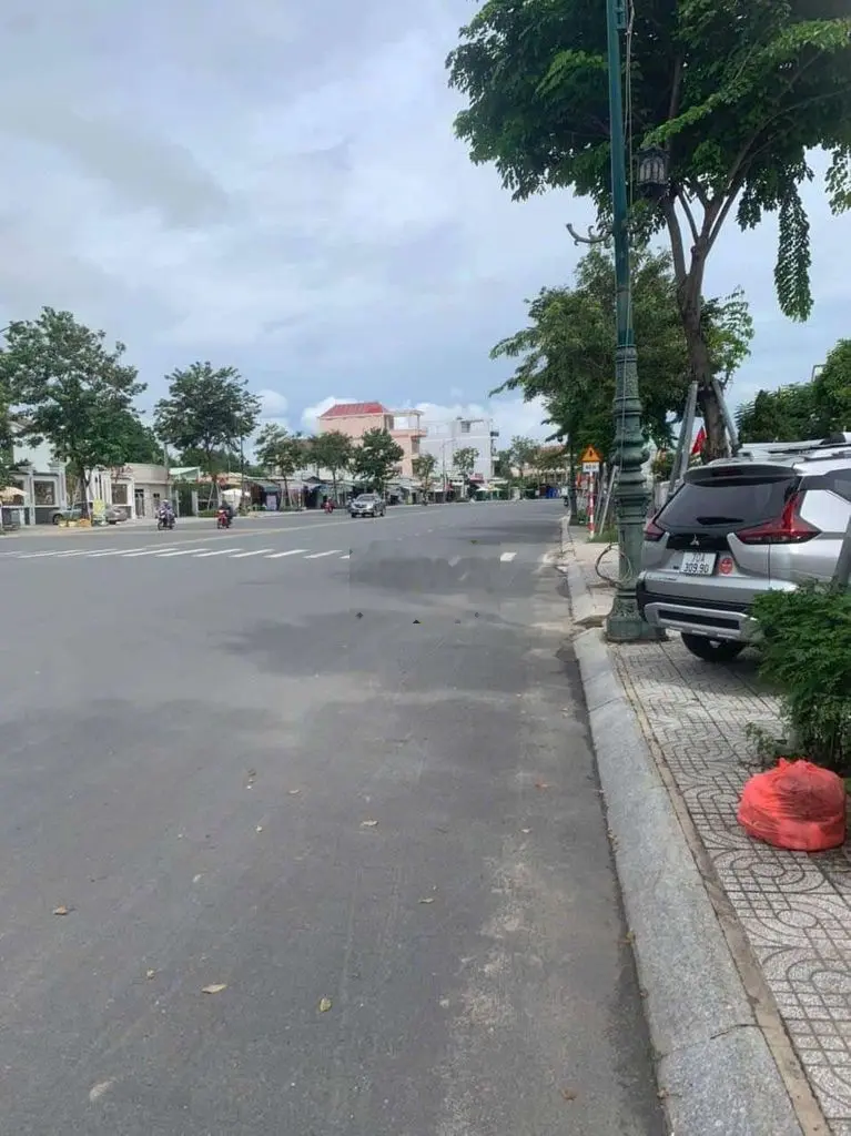 MT ĐƯỜNG 20m Ngân hàng thanh lý