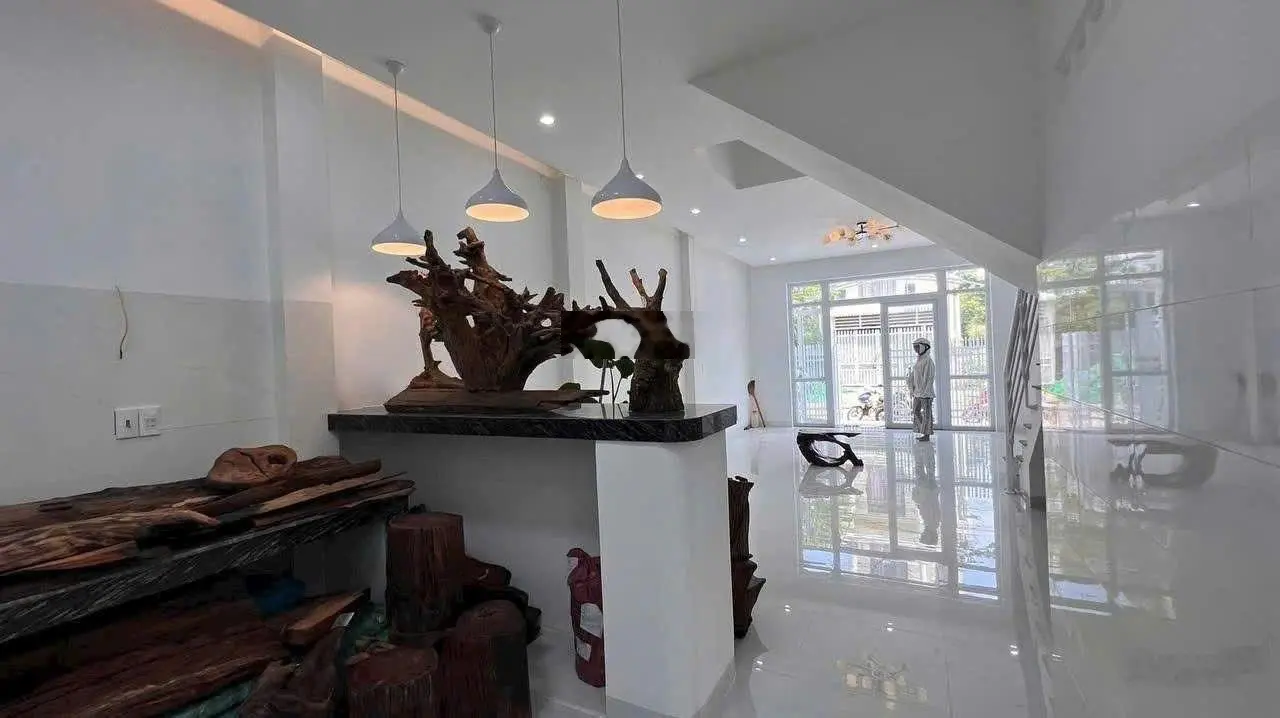 Bán Nhà Riêng tại Bình Nhâm, 3,6 tỷ, 80m2, hàng hiếm tại Thuận An, Bình Dương
