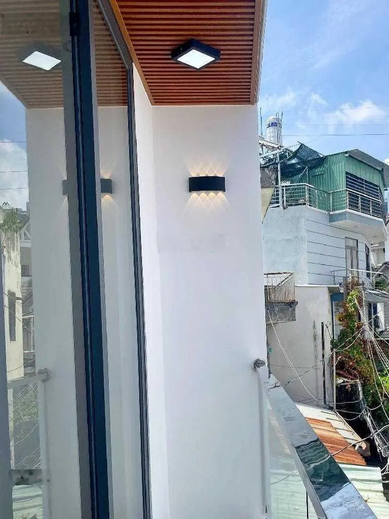 Nhà mới HXH Trần Xuân Soạn, Q7 - dòng tiền 8tr/tháng - 27m2 - 2 tầng - SHR - 2 tỷ thương lượng