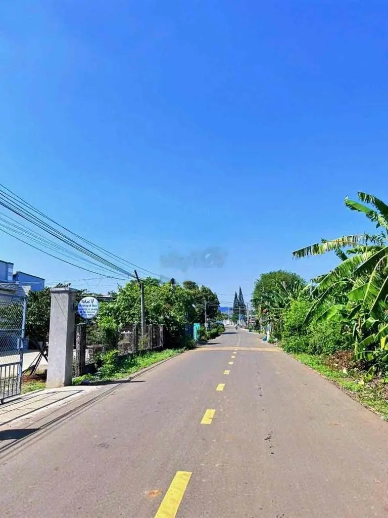 Bán đất Thị Trấn Đất Đỏ giá rẻ - đường Cách Mạng Tháng 8