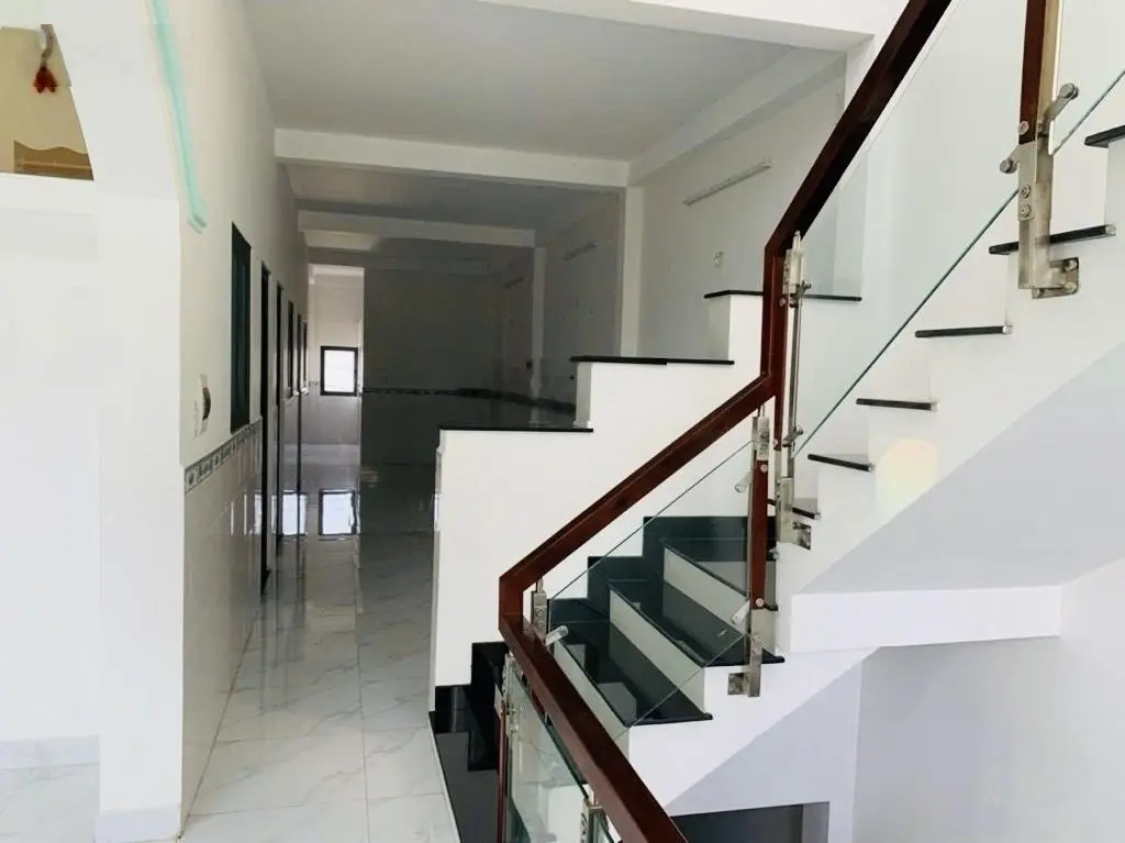 Nhà 195m2(7x24) NỞ HẬU 14m,3 TẦNG HẺM 8M XE HƠI Phan Huy Ích, phường 12 giá 16,8tỷ còn thương lượng
