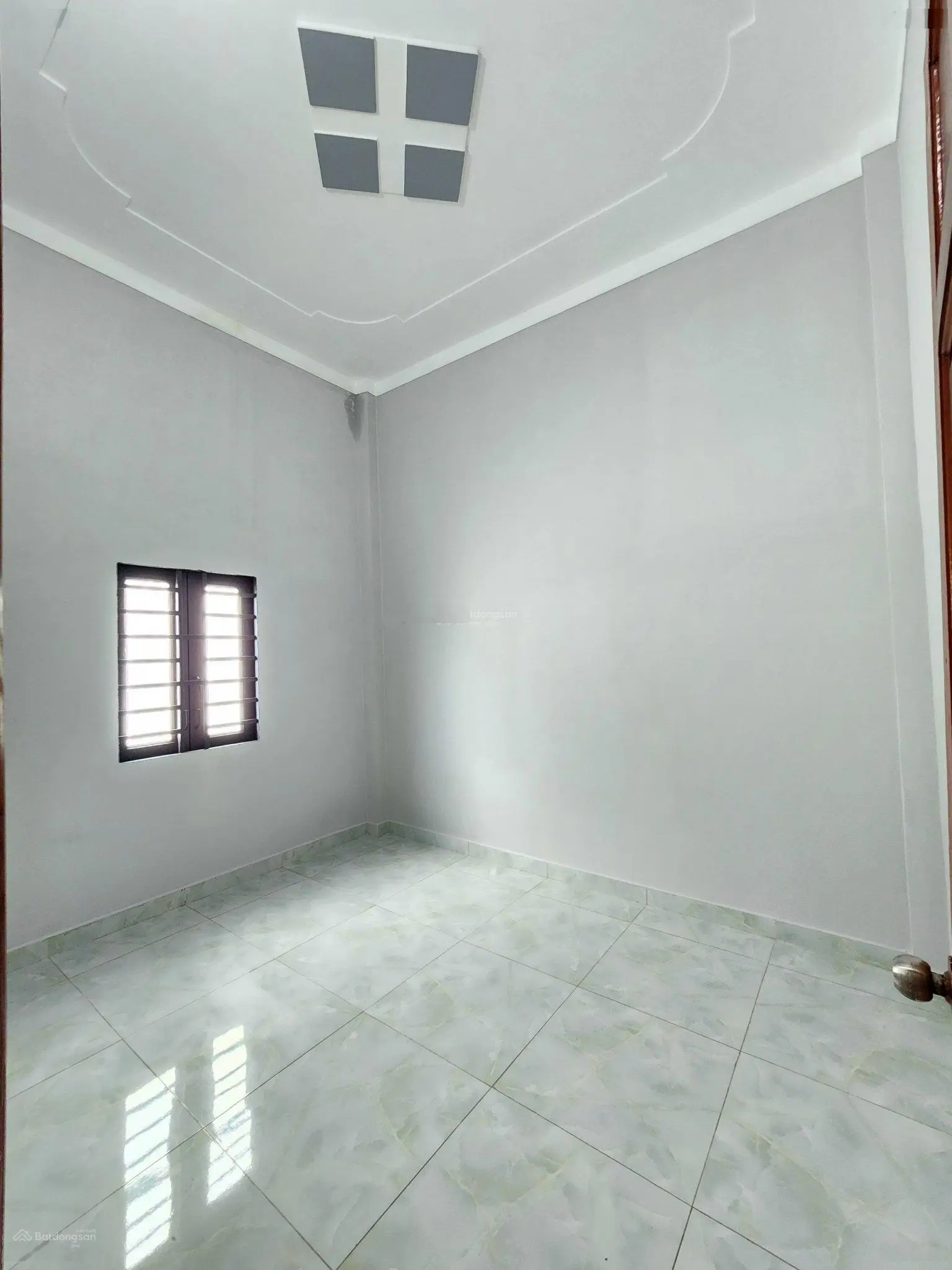 3ty34TL 72m2(4x18) bán nhà MTKD cách chợ 200m, gần ngã tư Miếu Ông Cù, p. Bình Chuẩn, TP. Thuận An