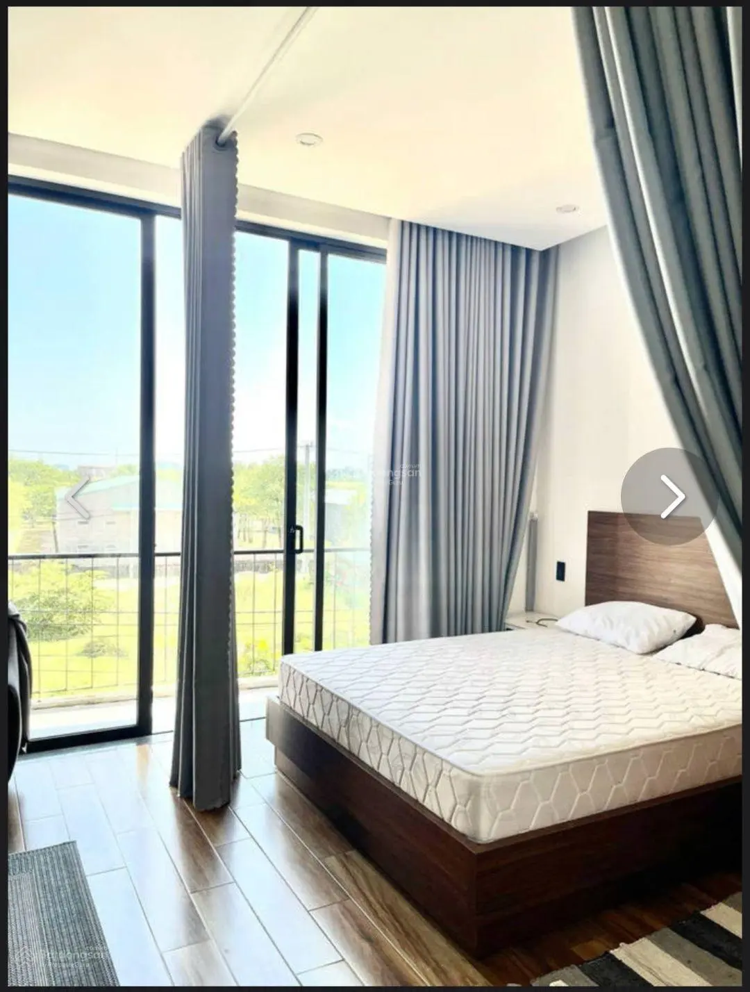 Tòa căn hộ 4 tầng sang trọng, gần Hồ Xuân Hương, gần biển Mỹ Khê, giá chỉ hơn 11 tỷ