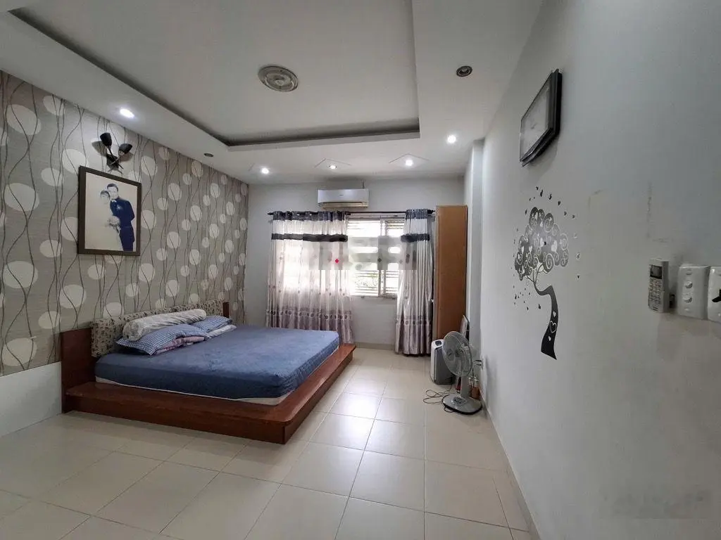 Bán nhà MT Bông Sao, Q8, 102mv, 3 tầng BTCT, view công viên, đường XH 8m, nở hậu tài lộc, chỉ 16 tỷ