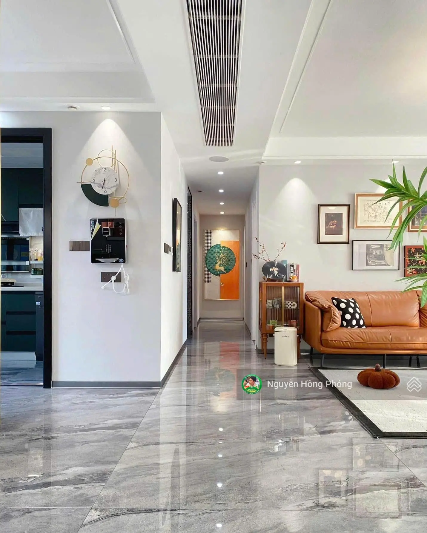 Bán nhà 3 tháng 2, Quận 10, ngang hiểm 6,1m, dt 80m2, kc 2 tầng, giá chỉ 17 tỷ