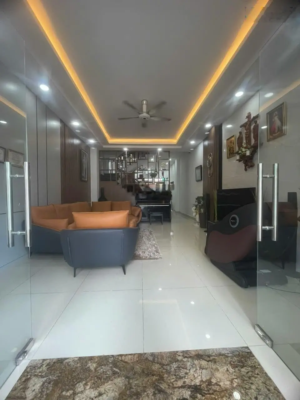 Nhà phố KDC Gia Hòa, Phước Long B, Thành Phố Thủ Đức. Dt: 100m2(5x20)m, giá 14.5 Tỷ TL