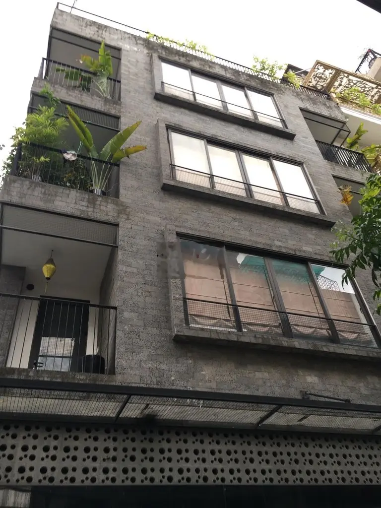 Bán nhà phố Trần Duy Hưng-76M2-5 tầng-Mặt tiền 5M-Vị trí đẹp - 13.5 Tỷ