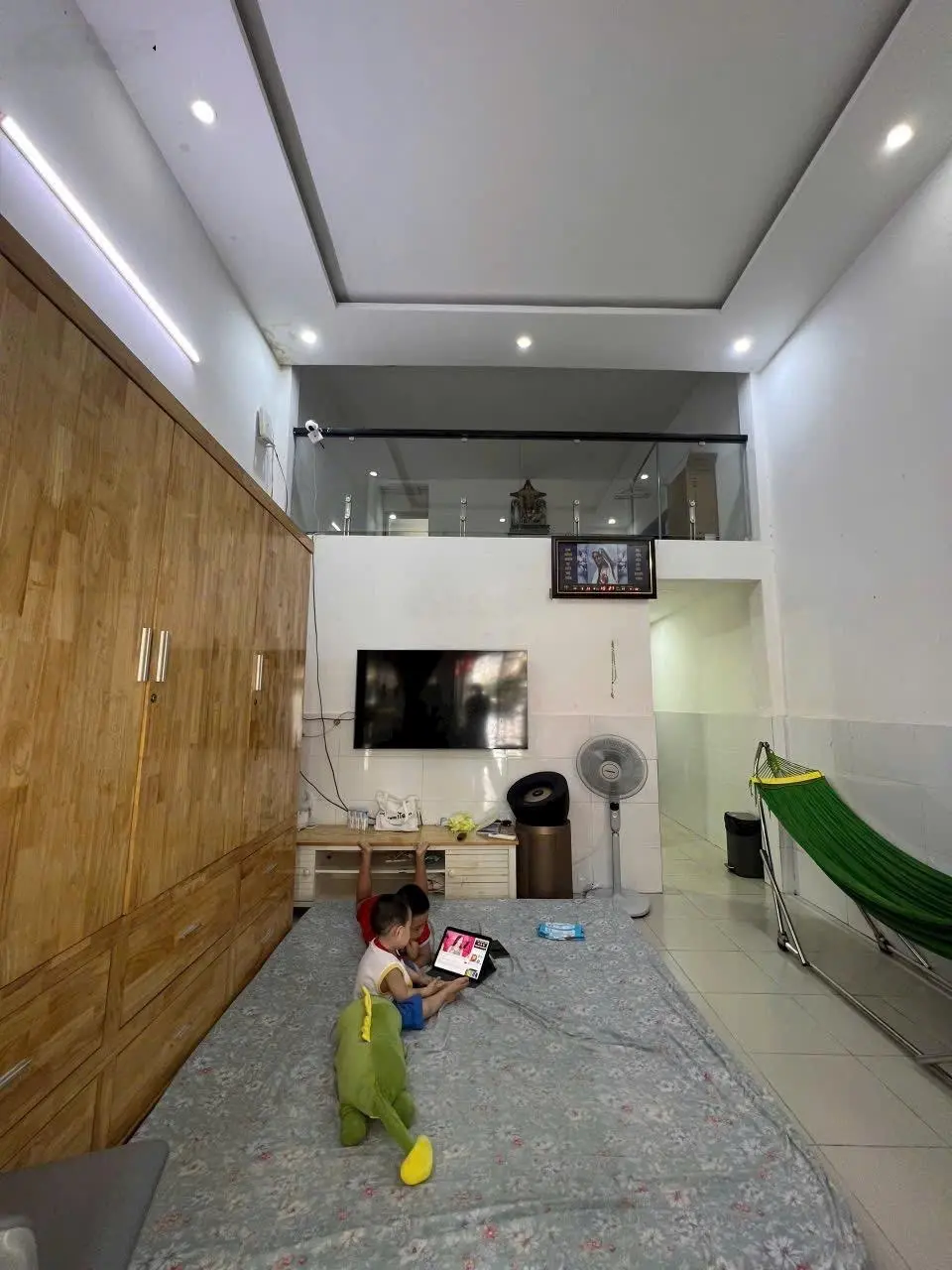 Nhà trệt lửng Đường 38 hiệp bình chánh gần chợ hiệp bình , hẻm 3 gác , sổ hoàn công đầy đủ