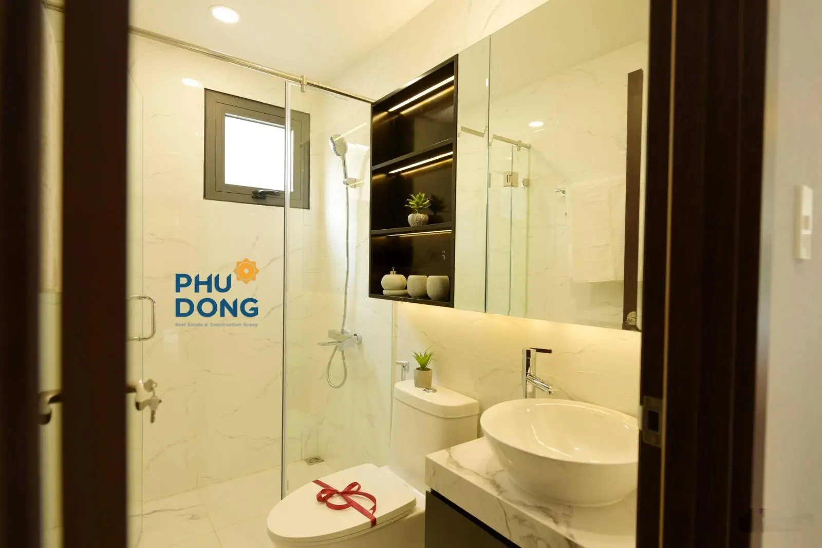 Căn Penthouse, dt 104m2, thiết kế thông tầng, ck 15%, mua trực tiếp CĐT