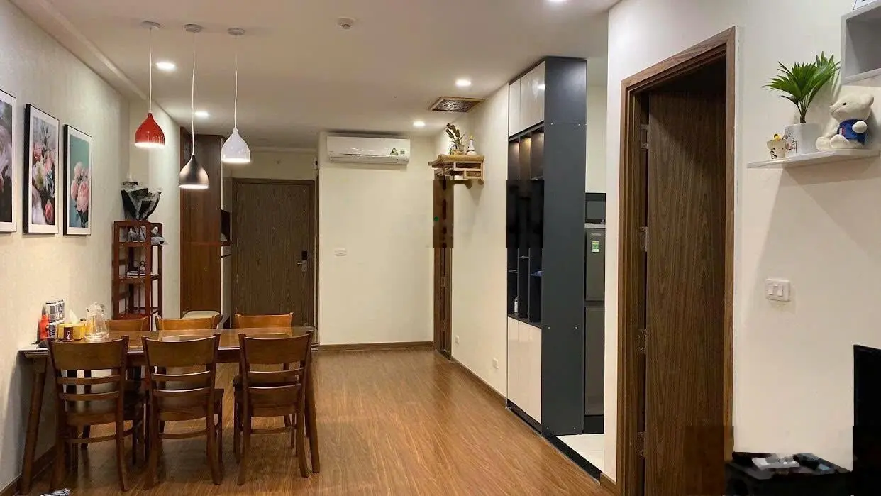Chỉ nhỉnh 4 tỷ sở hữu ngay căn hộ 75m2, ban công hướng đông nam thoáng mát. Liên hệ: 0343 191 ***