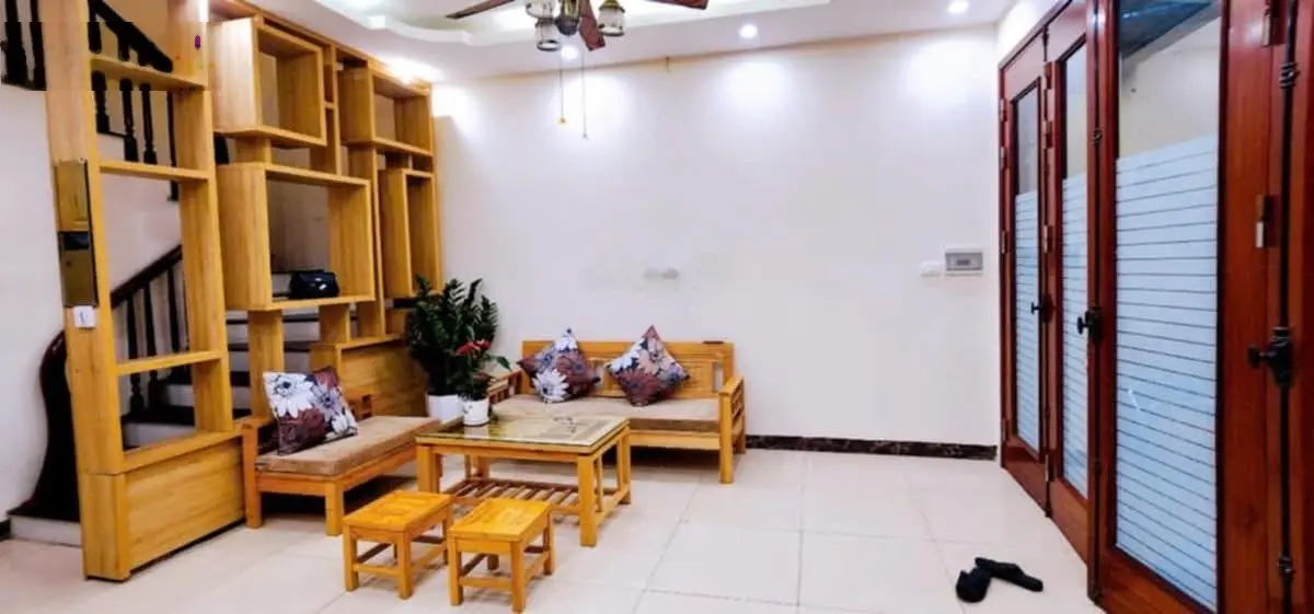 Chỉ 8.3 tỷ, Thanh Bình Mỗ Lao, Hà Đông, 40m2 x 4t x mt 10m, lô góc, ô tô qua nhà, 5pn thoáng sáng