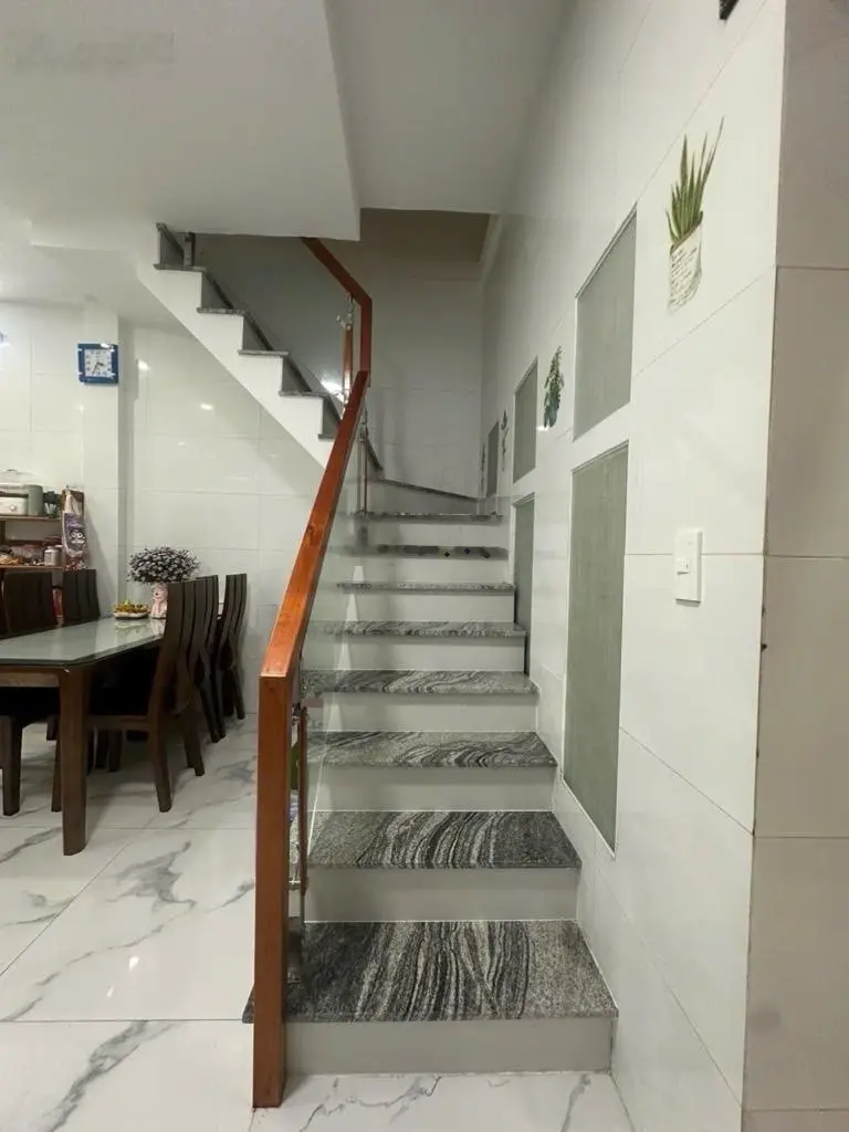 Nhà hiếm Gò Vấp - 2 lầu mới đẹp - nhỉnh 4 tỷ