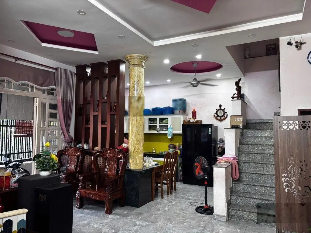 Bán nhà 3 tầng căn góc 2 mặt tiền HXH, kế bên Lã Xuân Oai, Tăng Nhơn Phú A, 88m2, 4PN, chỉ 7.3 tỷ