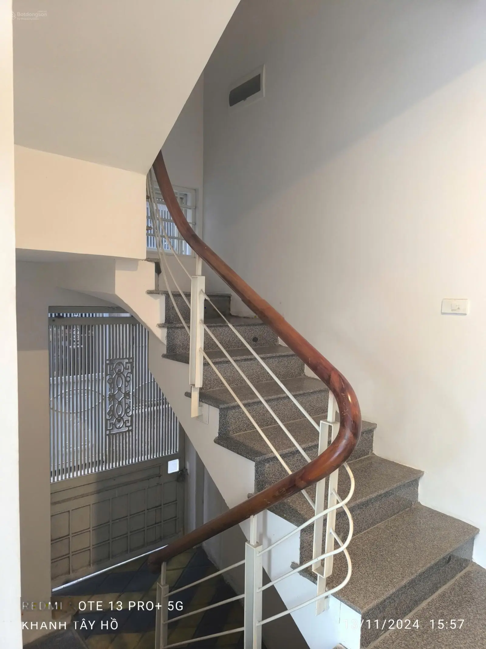 Bán nhà mặt phố 8 tầng dt 50m-mt 6m-lô góc-thang máy-view hồ tây-trung tâm quận tây hồ.giá: 22.5 tỷ