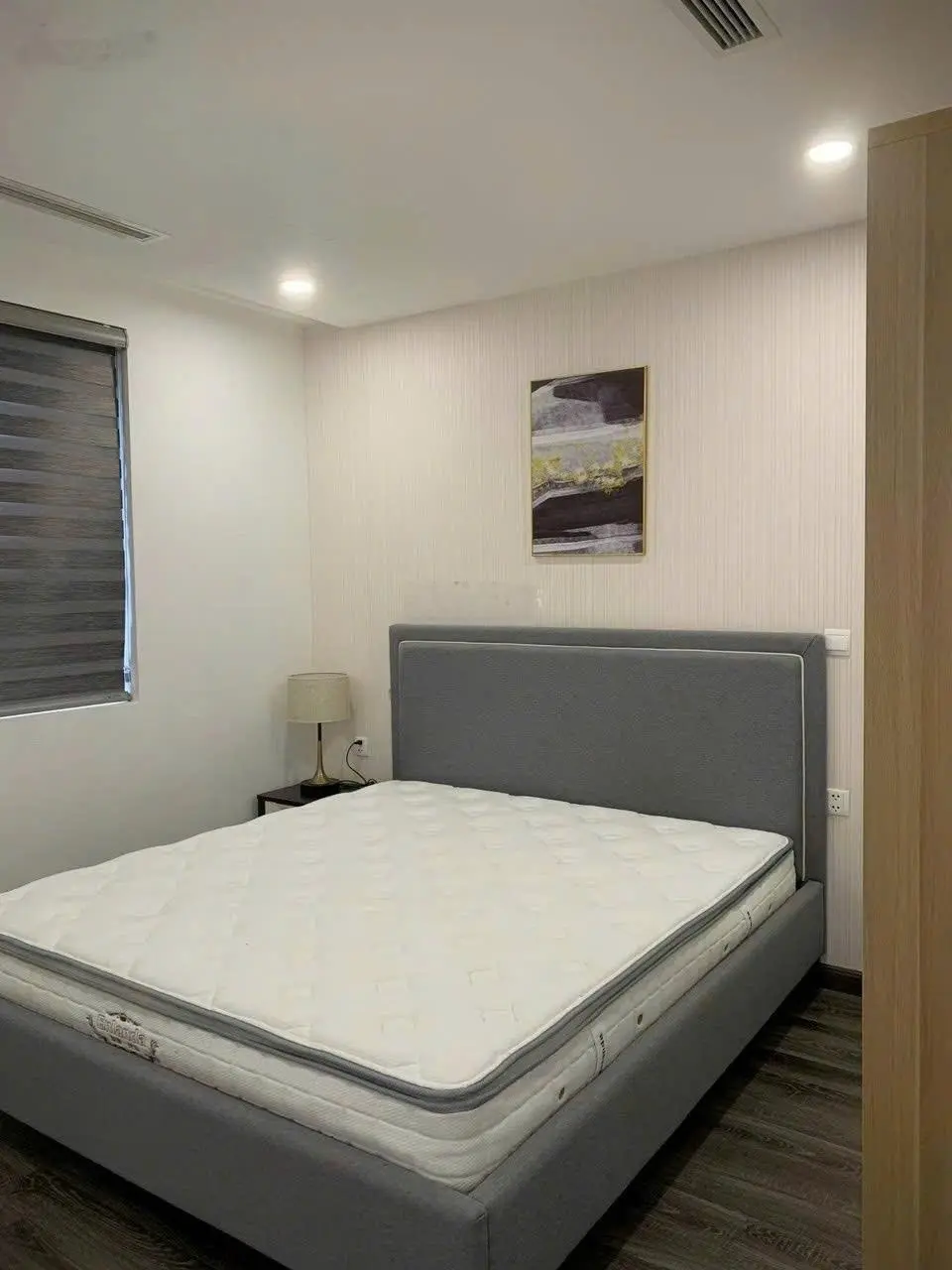 Chính chủ gửi bán nhanh căn hộ Quỹ căn người nước ngoài, tầng trung, hướng siêu thoáng mát, full nt