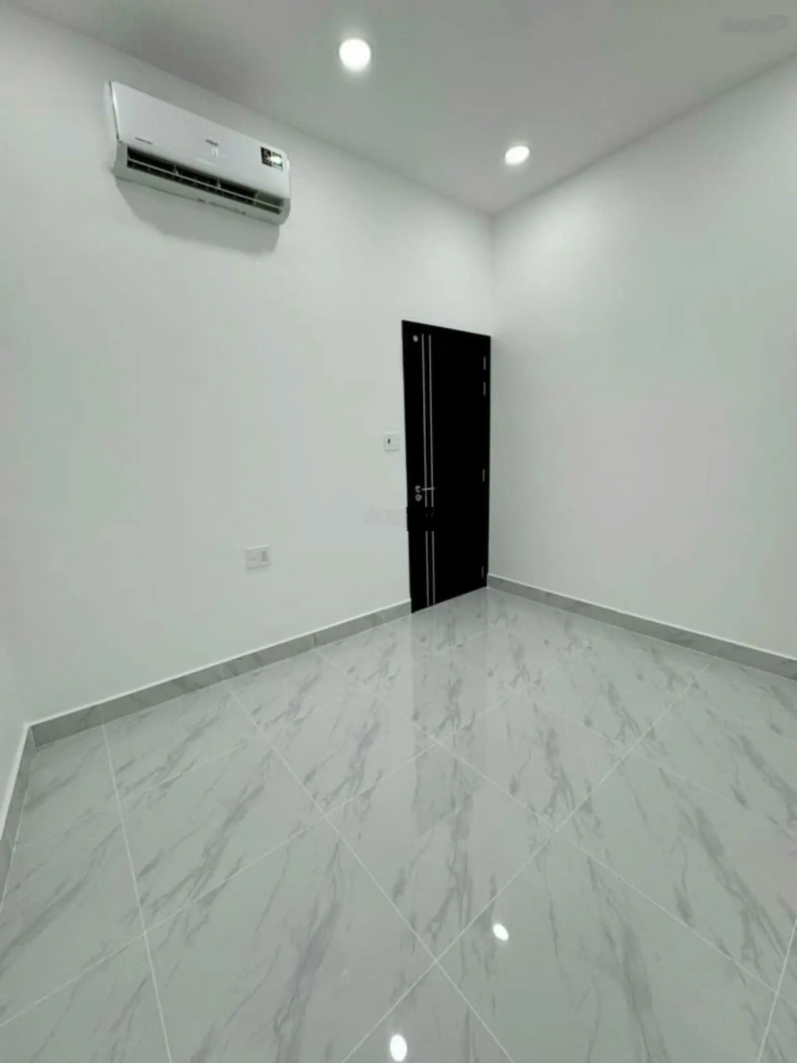 Tài chính 2.6 tỷ Mua ngay nhà Huỳnh Văn Bánh, Q. Phú Nhuận, 60m2, có HĐ thuê, SHR