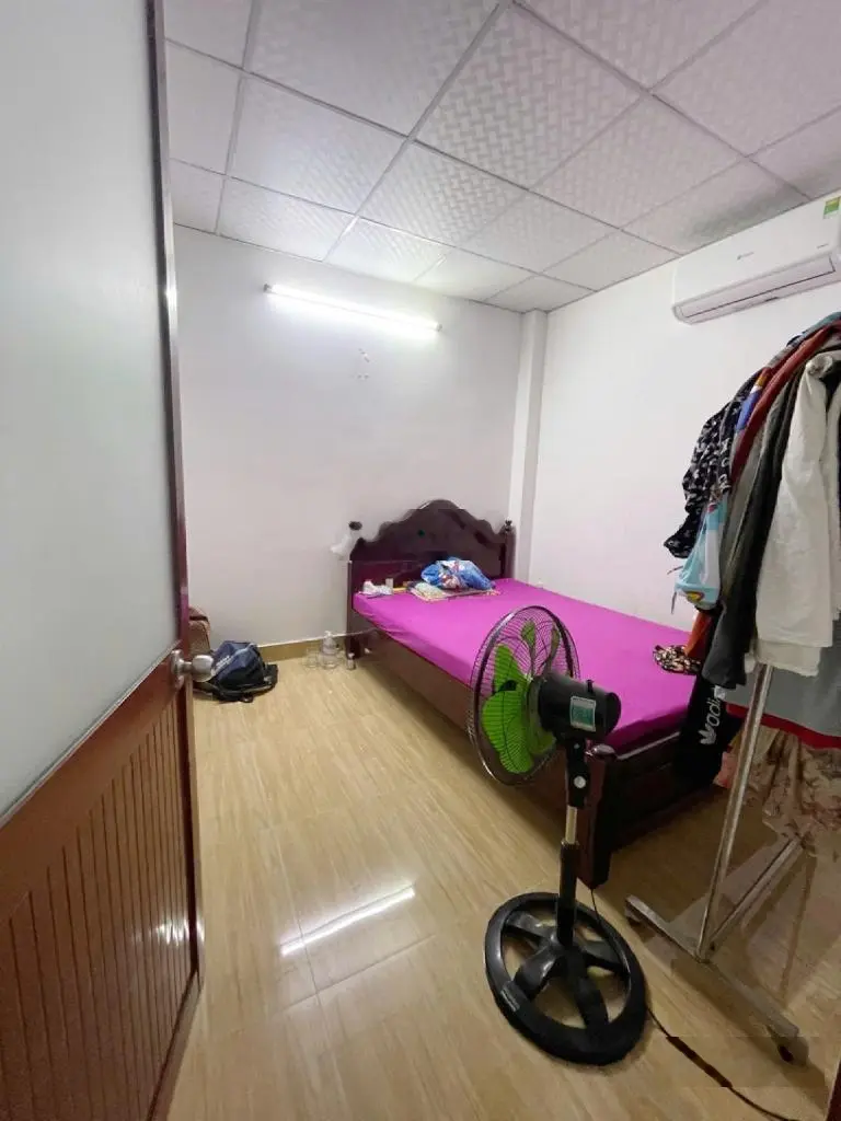 Bán nhà Quận 8-65m2-3 tầng-ngang 5-HXH-đường Đông Hồ gần chợ Phạm Thế Hiển-6,9 tỷ(TL)-pháp lý chuẩn