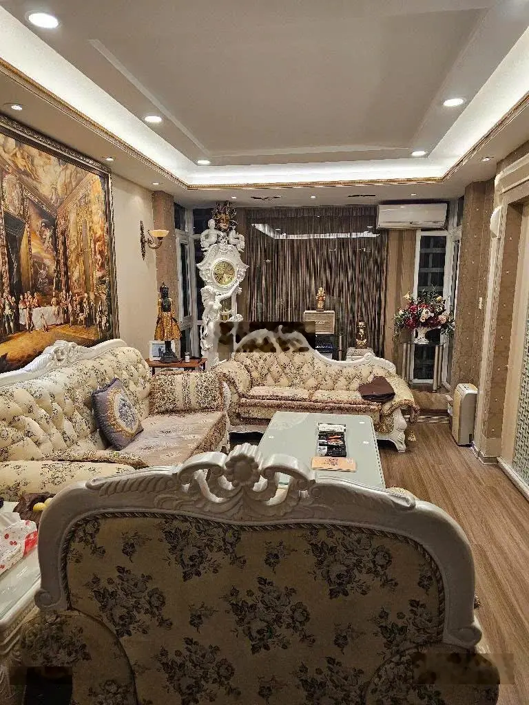 Nhà đẹp quận Hoàn Kiếm cách ô tô chỉ 50m khu vực vip giá chỉ 12.9 tỷ tiện ích xung quanh