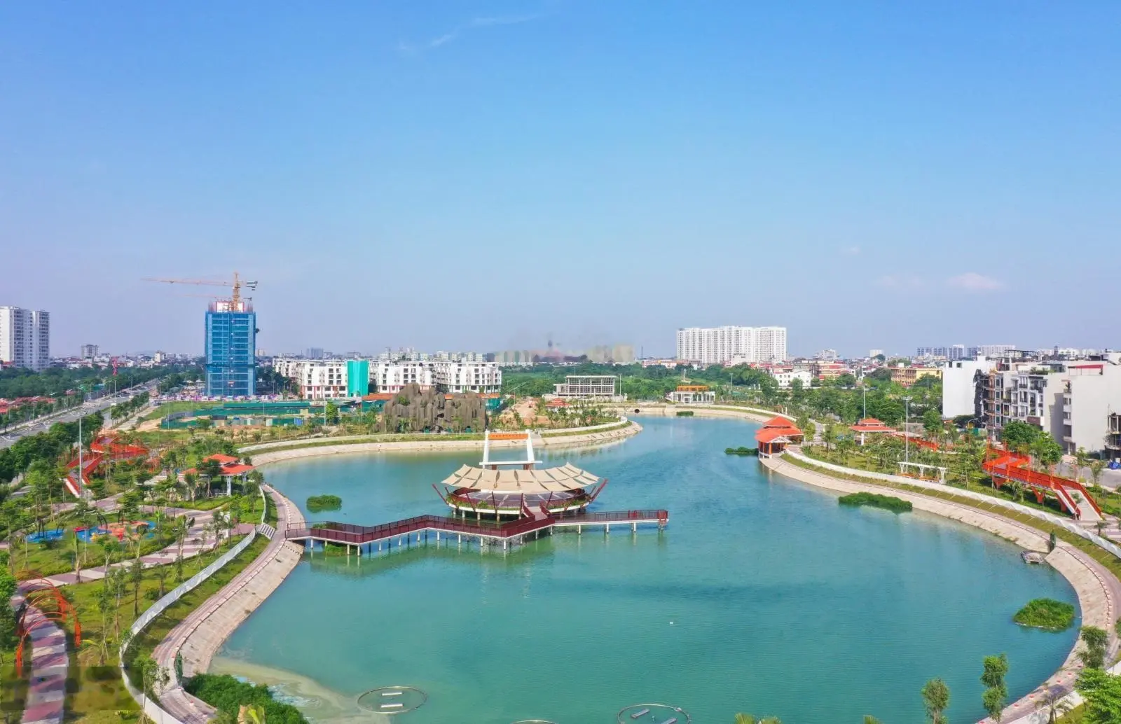 Em chính chủ cần bán nhanh 78m2 (2PN + 2VS) - giá 4,9x tỷ - Bc Đông Nam - view hồ cực đẹp