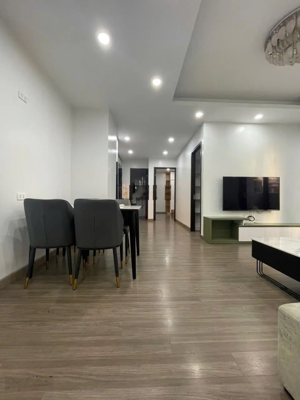Bán căn hộ tại jsc 34 đường lê văn lương - thanh xuân hn- giá chỉ 4,9 tỷ vnd, 90m2, 3 pn full đồ