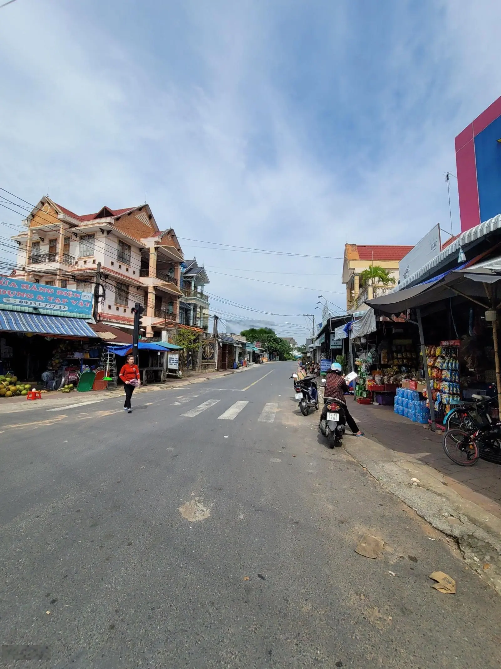 Cần bán lô đất vườn có thổ cư mặt tiền đường nhựa gần khu dân giá rẻ có thể làm kho, xưởng nhà vườn