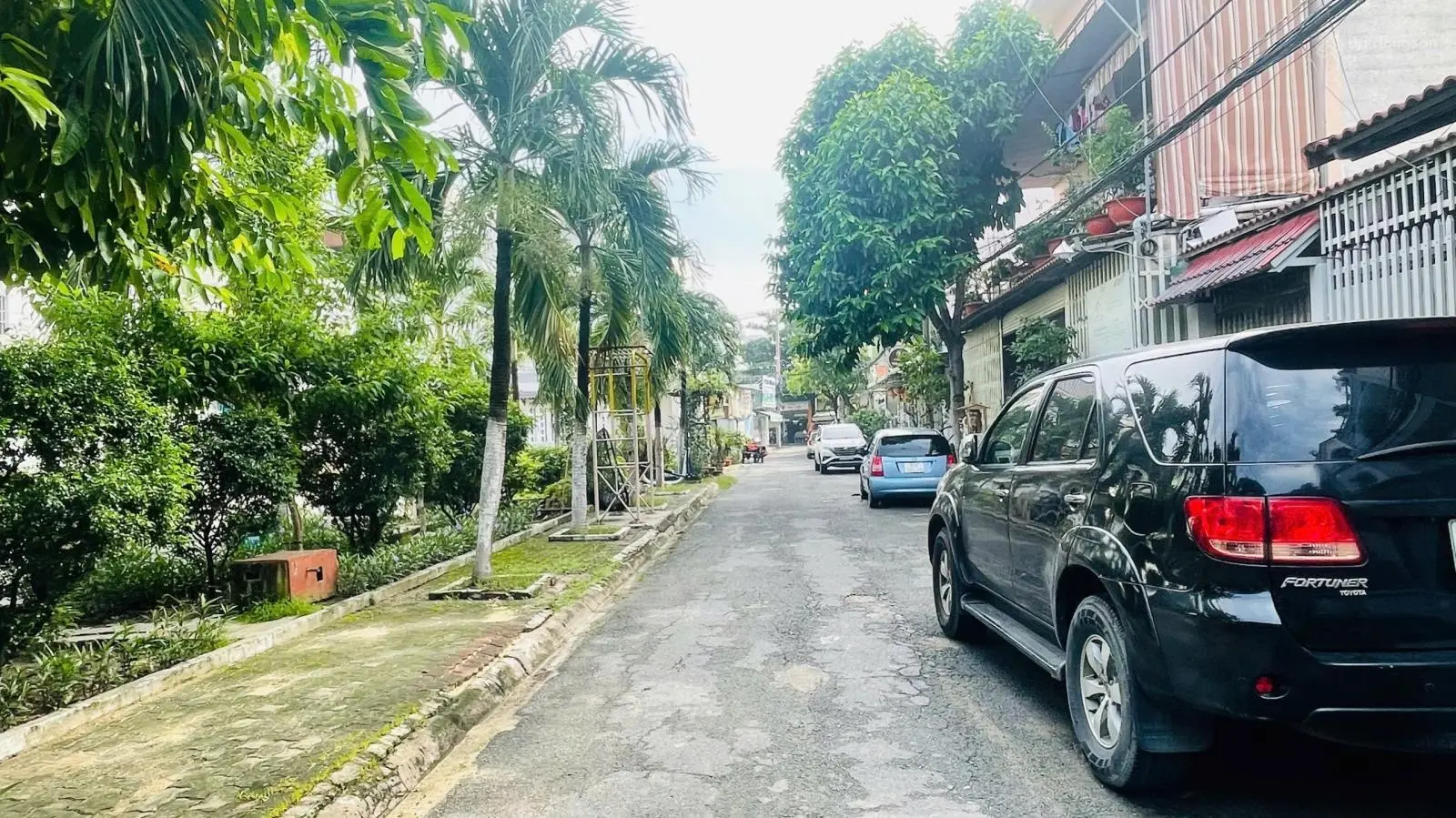 Nhà mặt tiền Linh Tây 80m2 (6x15m) sát Phạm Văn Đồng khu công viên đường 10m thông 7.5 Tỷ