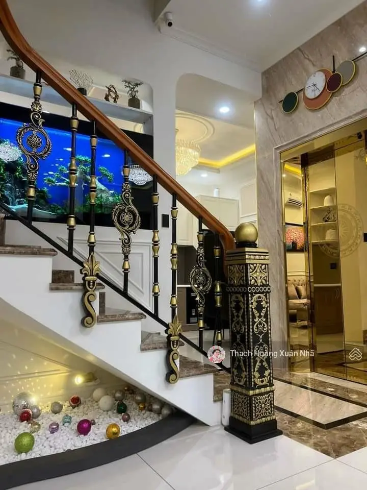 Xe hơi quay vòng, đường Mai Thị Lựu, Đa Kao, Q1 - 5,5 x 10m - 5 tầng - chỉ 14 tỷ TL - 0901478269