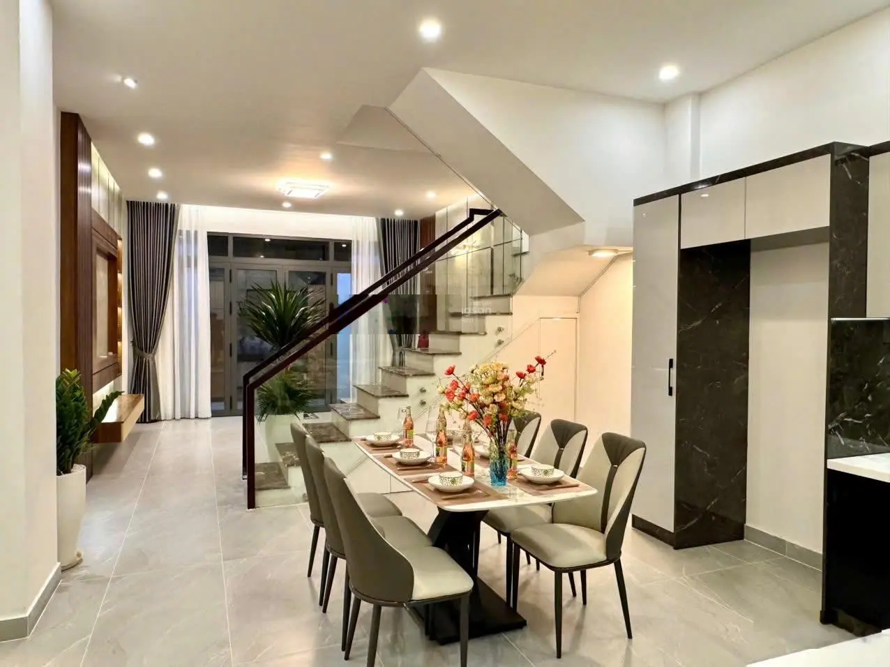 Bán nhà đường số 26, Phường Hiệp Bình Chánh. Hẻm xe hơi, nhà 1 trệt 2 lầu có 3PN 4WC