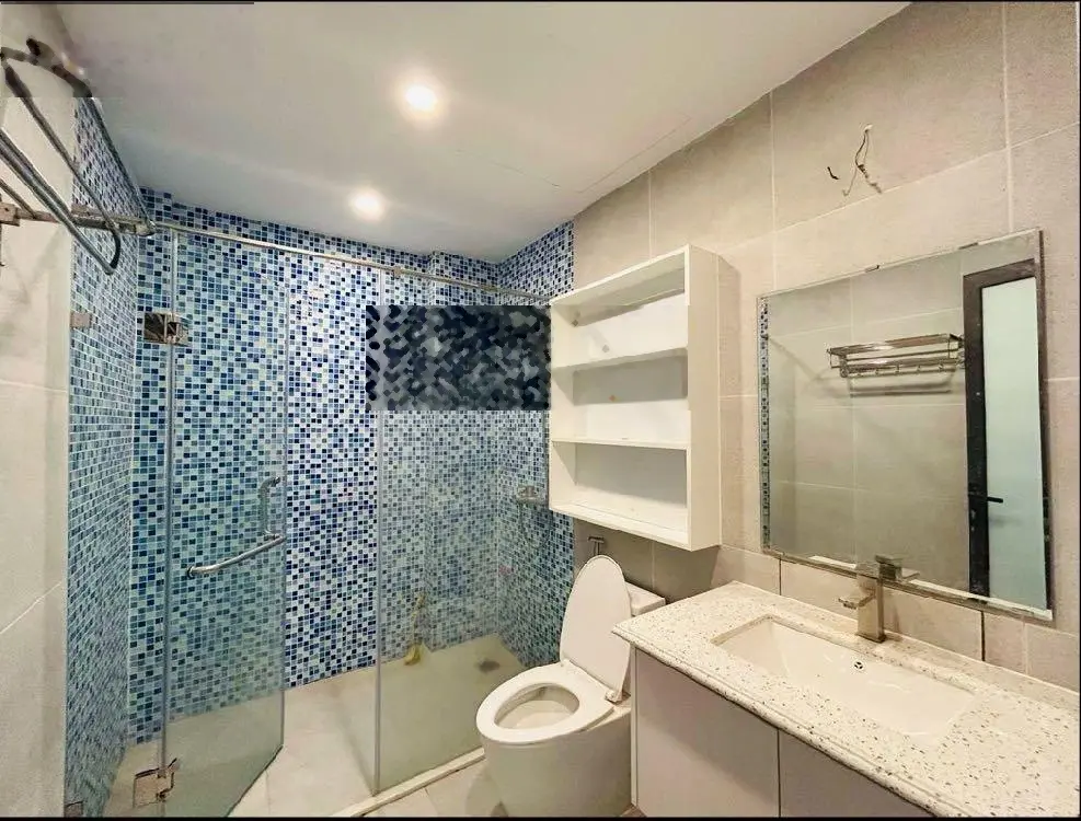 Tổ4 TT thị trấn Đông Anh ngay cạnh chợ trung tâm nhà đẹp 75m2 6tầng MT 5m KD sầm uất nhiều tiện ích