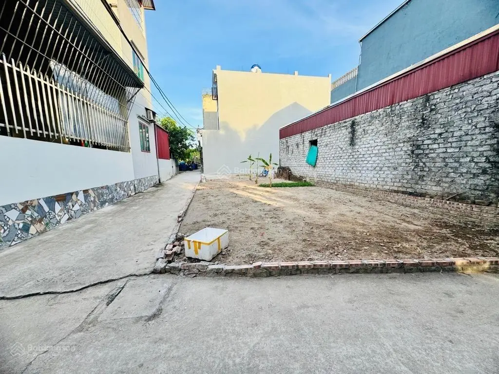 Cực đẹp và rẻ ! Bán đất Vạn Phúc 56,5 m2 mặt tiền 6,51 m2 giá 3,5 tỷ , lô góc , ô tô đỗ cửa