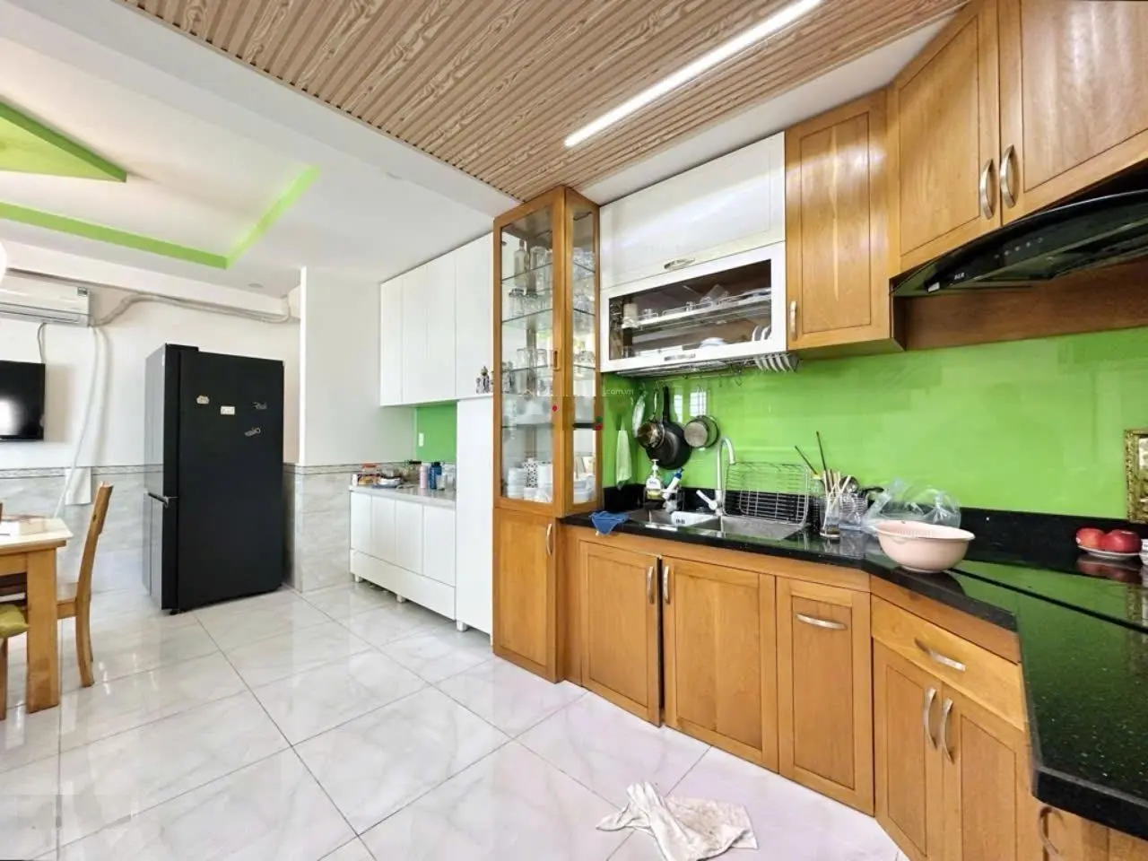 Bán nhà hẻm kinh doanh Xô Viết Nghệ Tĩnh, ngang 4,7m, Quận Bình Thạnh
