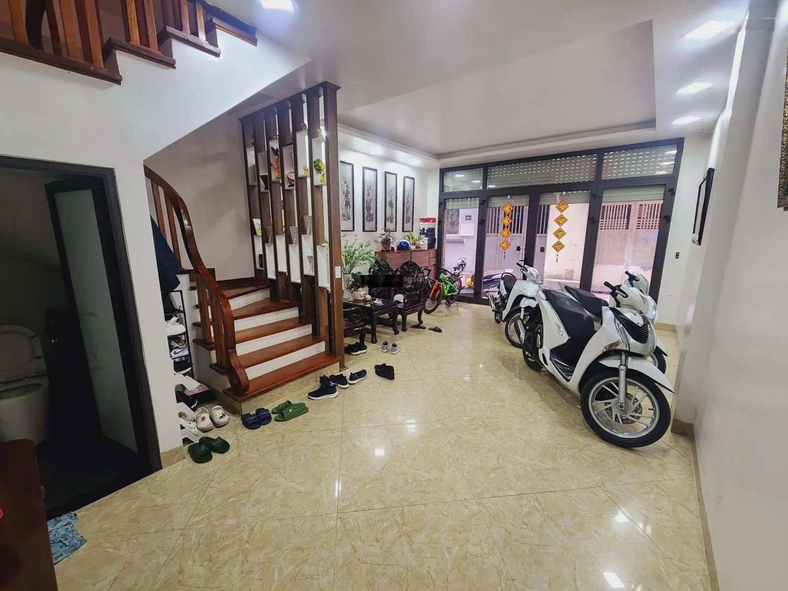 Giảm chào! Phân lô Hoàng Quốc Việt, ô tô tránh, vỉa hè, kinh doanh, văn phòng, gara, 62m2*5T